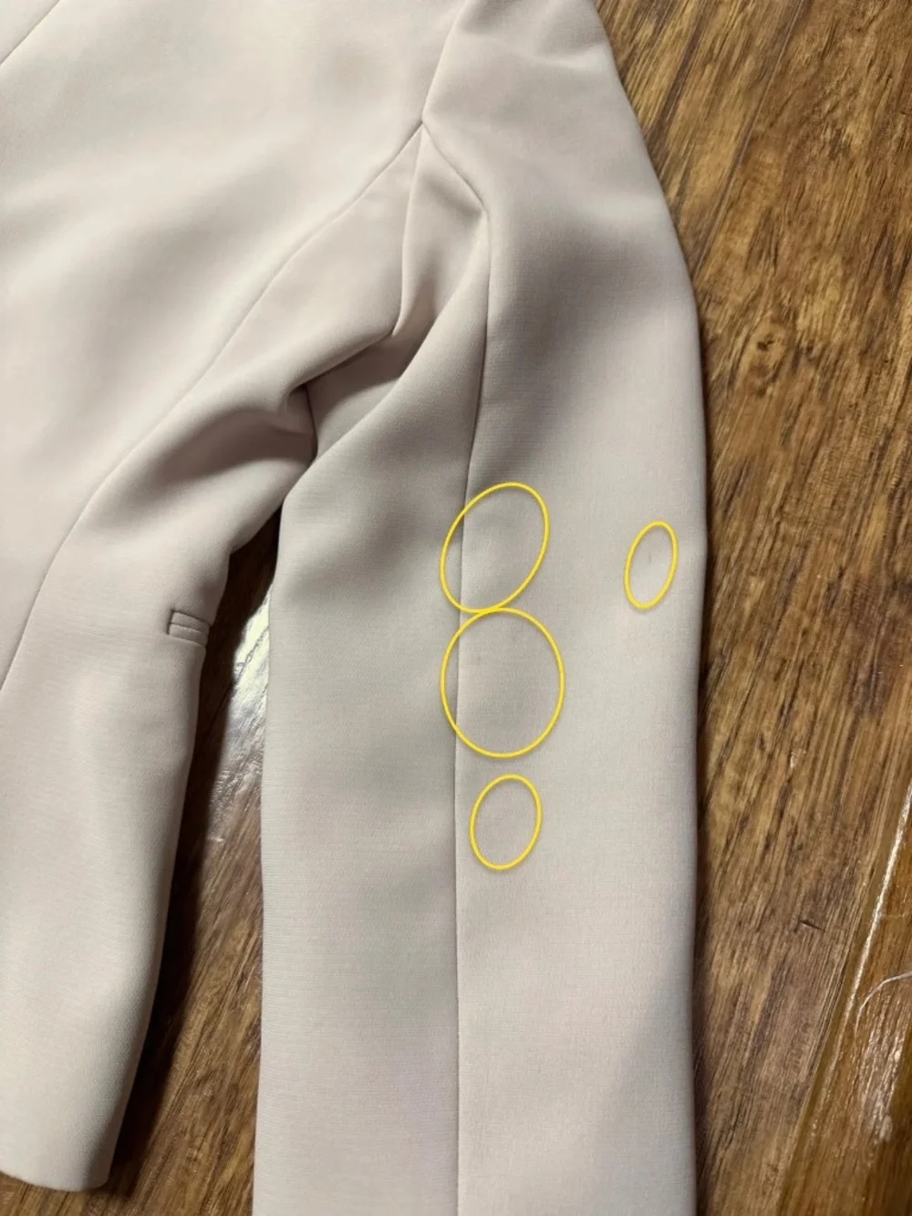 Tahari Author S. Levine Women's Beige Blazer with Black Trim Size 8P